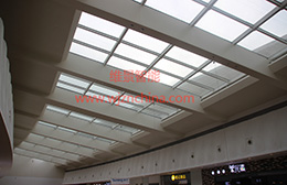 办公室窗帘的安装方法